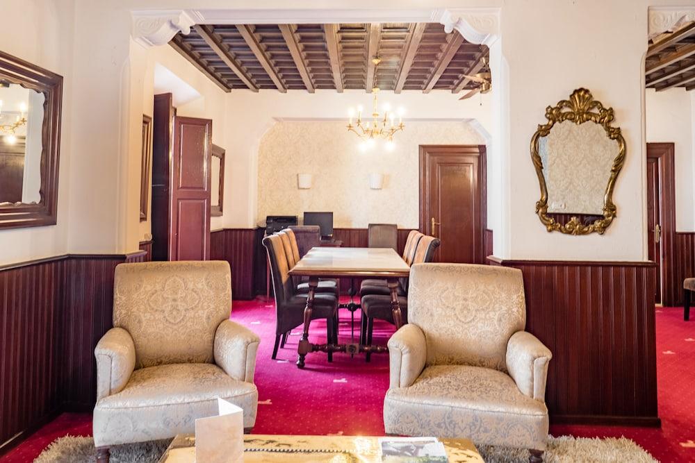 Hotel Born Палма де Майорка Екстериор снимка